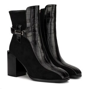 Torgeis Fontaine Black Croc-Embossed Block Heel Ankle Boots w/ Buckle Size 8